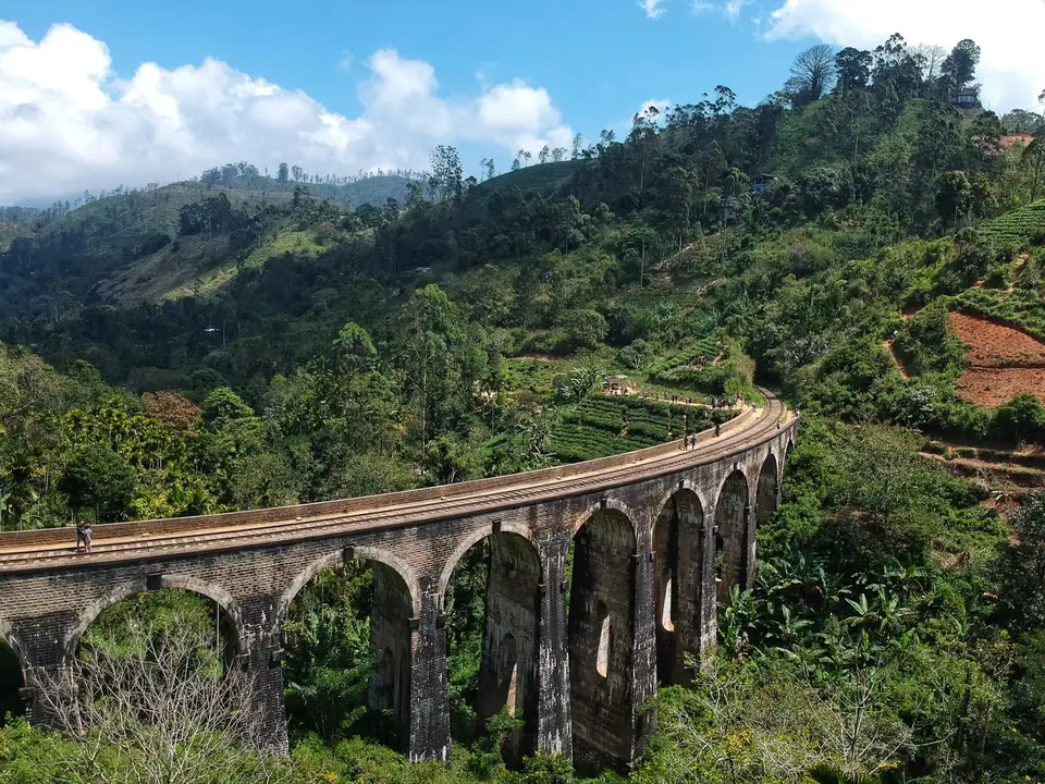 Nine Arches Bridge, Sri Lanka