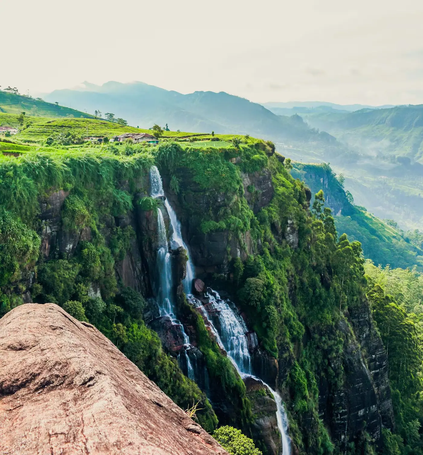 Nature and waterfall tours in Sri Lanka